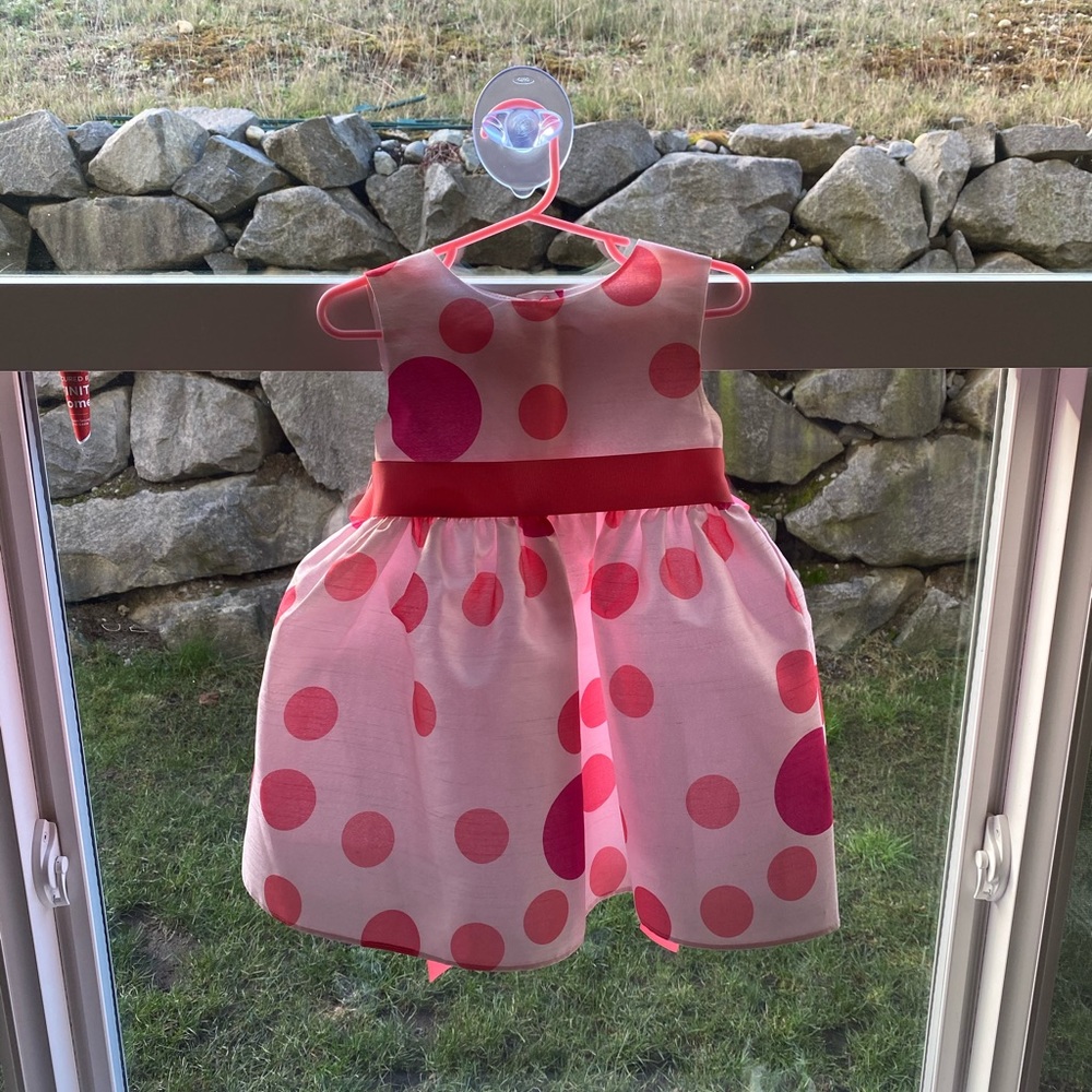 🌸Sassy Polkadot Rosenau Dresss 🌸